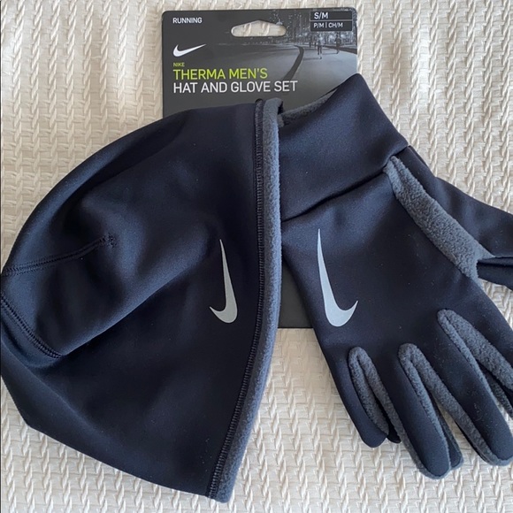 mens nike hat and glove set